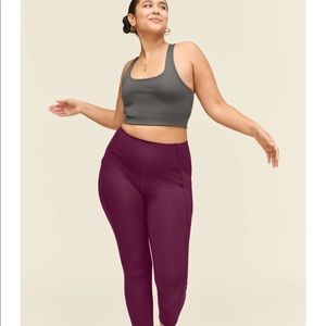 Plum Girlfriend Collective Pocket 7/8 Leggings